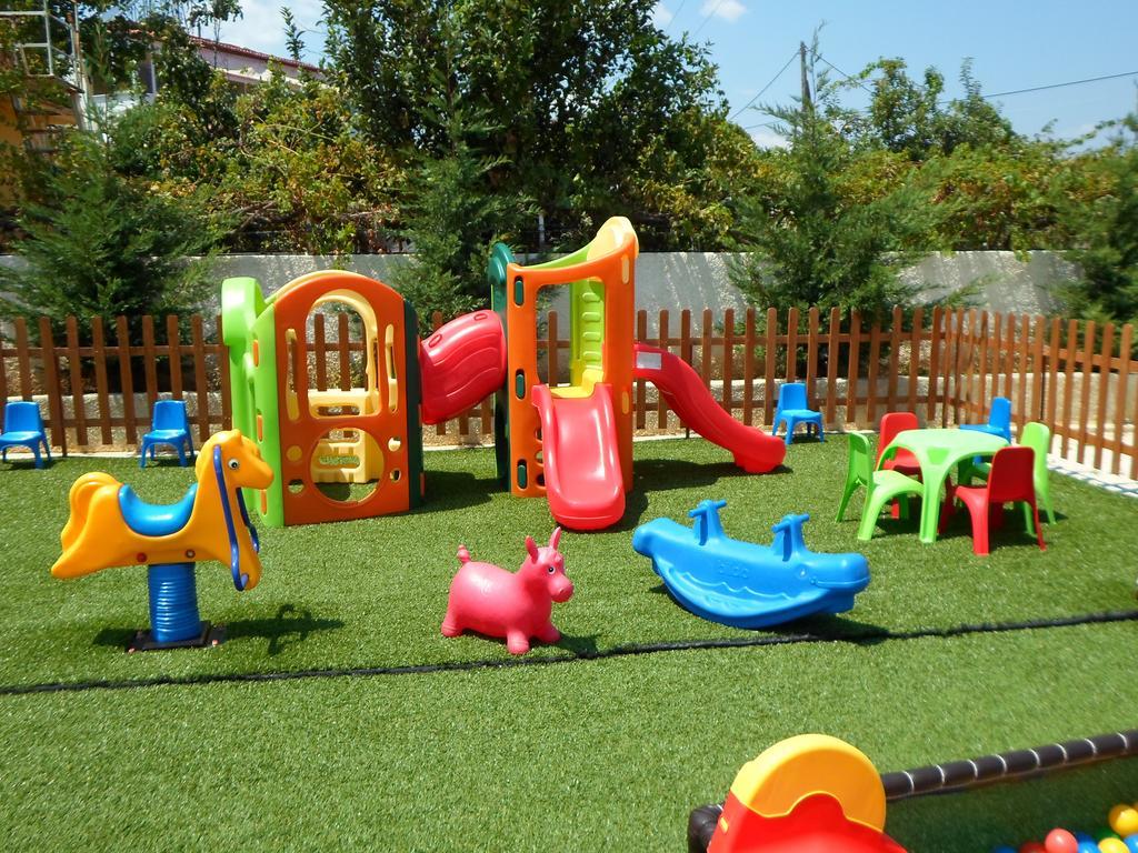 Villa Chrisanthi Gera Zewnętrze zdjęcie