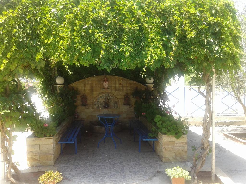 Villa Chrisanthi Gera Zewnętrze zdjęcie